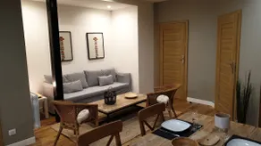 Milly-la-Forêt, right in the center: apartment with view - Image 2
