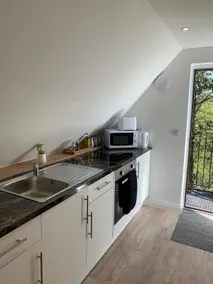 A private annex in a quiet and convenient location - Image 5