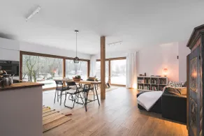 Small house - Image 4