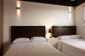 Double suite in a perfect location - Image 4