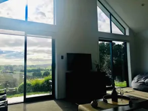 Luxury unit with rural views - Image 2