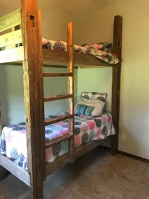 Guesthouse on 20 acre Hobby Farm - Image 5