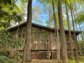 Wild & Wonderful Camp Chestnut (River Cabin) - Image 3