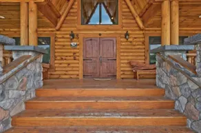 Luxury Lakefront Estate on 138 Acres -  Pickleball, Reunions & Weddings - Image 2