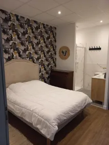 Apartment near the city center - Image 5