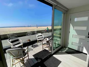 Beachfront Modern 2 Brdm/2 Bath on Strand - Image 5