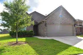 3 bedroom entire house - Image 3