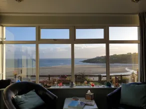 Idyllic Inchydoney Beach Cottage - Amazing sea views, path to beach! - Image 2
