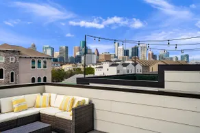 Midtown with a View! - Image 3
