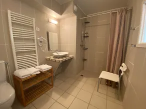 4-person apartment – 1 bedroom (T2+) M102 - Image 3