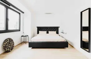 Expo Residence/Luxury Suites/Jacuzzi/Parking - Image 2