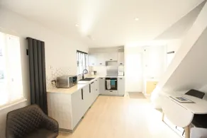 Stylish Cambridge Pad - Image 3