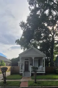 Carolyns 1907 Historic Home Downtown Mobile, AL. - Image 3