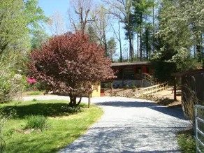 Authentic Log Cabin.  Beautiful authentic log cabin - Image 2