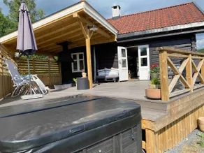 Quiet & private in Nordmarka. Wifi & jacuzzi. - Image 2
