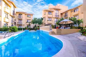 Apartment with a private beach 50 meters away - Image 4