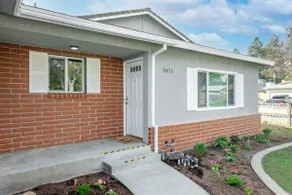 Hidden Gem Upgraded 4/2 in NW Fresno w RV Parking - Image 2