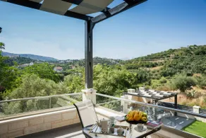 Villa 200m to Beach & Amenities w/Pool, Sauna, BBQ - Image 4