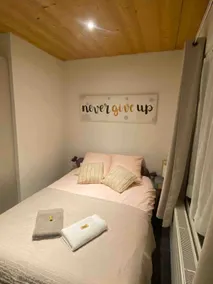 INSTANT home - Image 2