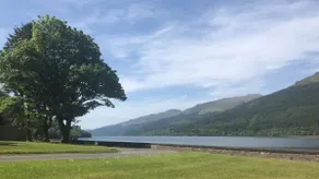 Scottish lochside self-catering with stunning view - Image 2