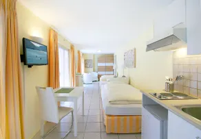 Small studio apartment in the heart of the old town - Image 2