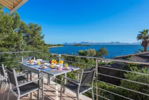 Vistafar - Private Pool & Only 50m to the Sea - Image 4