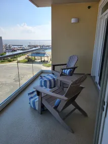Exquisite Bayview Residence at Lighthouse Cove - Image 5