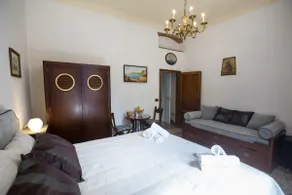 Spacious Design Suite with Jacuzzi & AC - Image 4