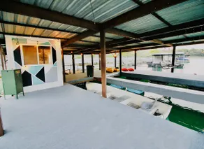 Boat Dock Road House - Image 4