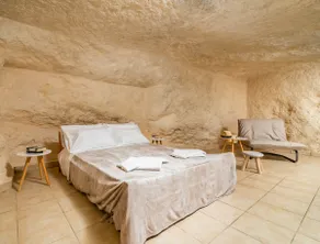 Nostos Cave Seaview Apartment - Image 5