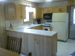 Cozy home located amidst area sights & activities - Image 4