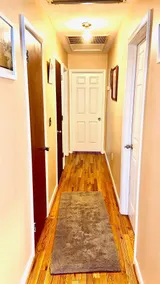 Charming Bright Spacious 3BR 2BT near South River - Image 2
