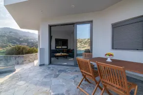 Bougainvillea Seaview Luxury Villa - Image 5
