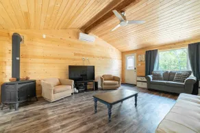🏝 Sandy Hooked 🪝 Pine Cottage by Lake Pier Beach - Image 3