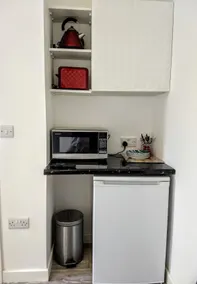 Elen's Modern Annex in Nottingham - Image 5