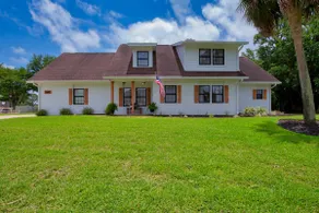 Golf, Sunsets, Beach Great for families, sleeps 10 - Image 4