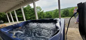 Hilltop hideaway| HOT TUB|Adventure Outdoors - Image 2