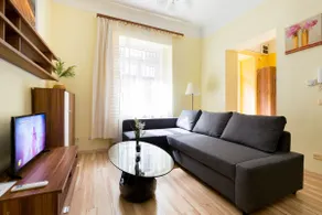 Bajcsy 3 - Basilica 2 Bedrooms + Living with AC - Image 3