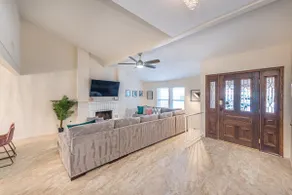 Luxury 5BR Private Pool, GameRoom 14 ppl - Image 5