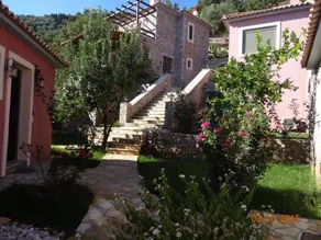 Dio Escapes | Deluxe Three Bedroom House [120 m²] - Image 2