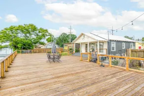 Water Front Cottage in Houma - Image 5