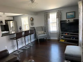 Sundown Waterfront Carriage House - Image 3