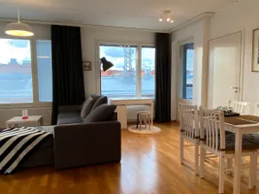 Central 3-room apartment with balcony on 7th fl - Image 4