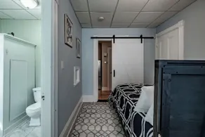 Downtown Apartment w/ Parking - Come Work or Play! - Image 4