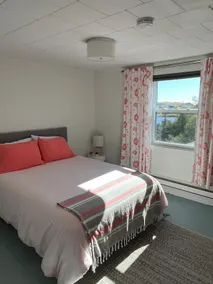 Sister Homes Vacation Rentals- Ship Cove House - Image 4