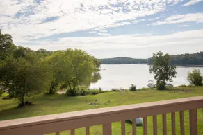 (296) Bayside Bungalow, large dock, easy highway access, close to LBL - Image 5