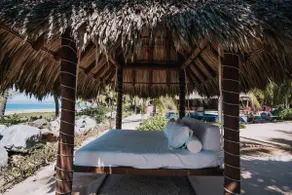 Art House Beachfront Paradise - Barra de Potosi - Image 3