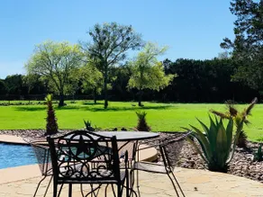 Spektakulära Hill Country Home w / privat pool på 7 + tunnland! - Image 3
