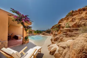 Suite Rosa 10 with private idromassage pool - Image 4