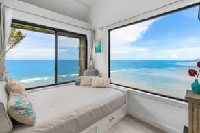Sea and Sky Kauai, an Oceanfront Penthouse dream - Image 3